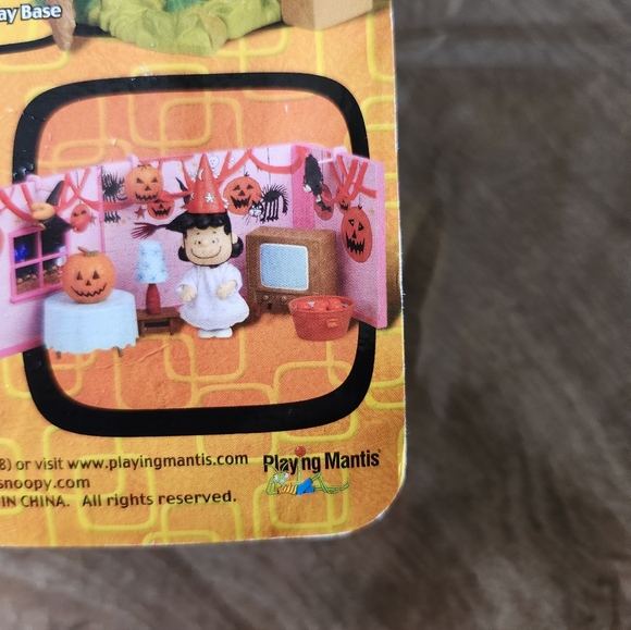 Peanuts Pig Pen Figure with Dirt Cloud Accessory Halloween 2003 - Picture 9 of 12